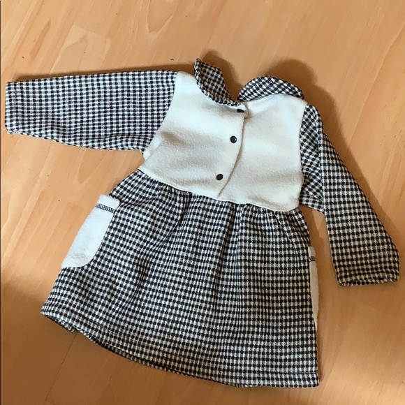 Cute fleece “puppy” infant dress 12mth - Picture 4 of 4